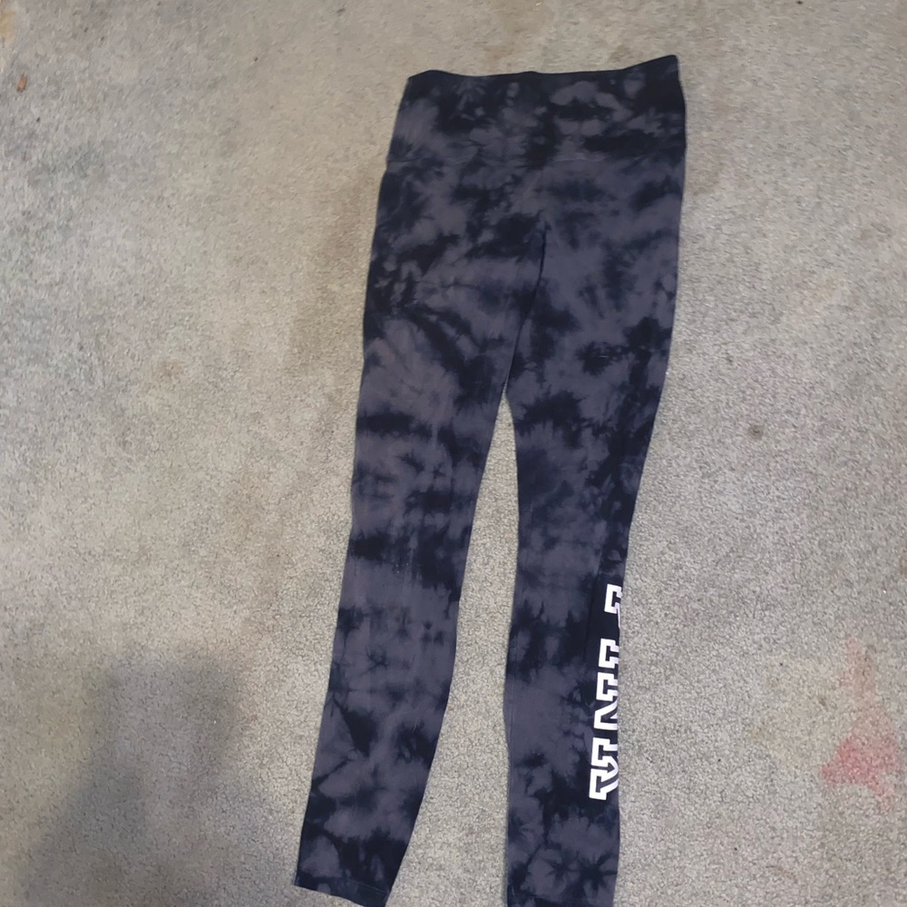 PINK yoga pants